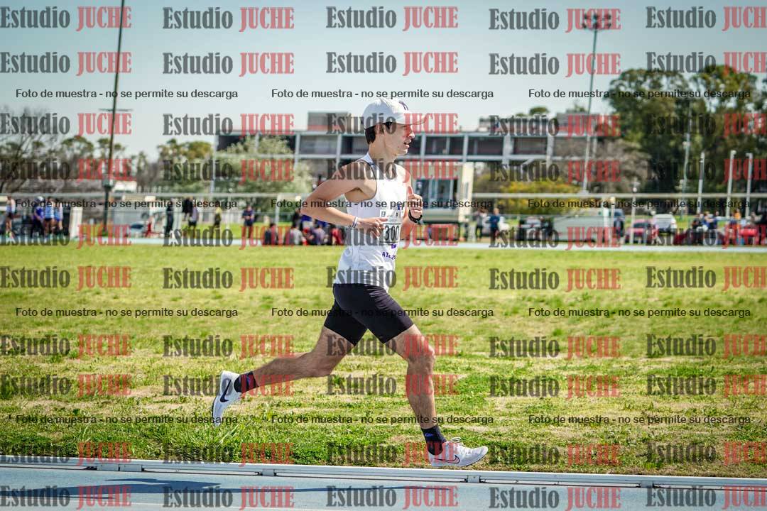 Fotos de los 3000 m llanos de varones