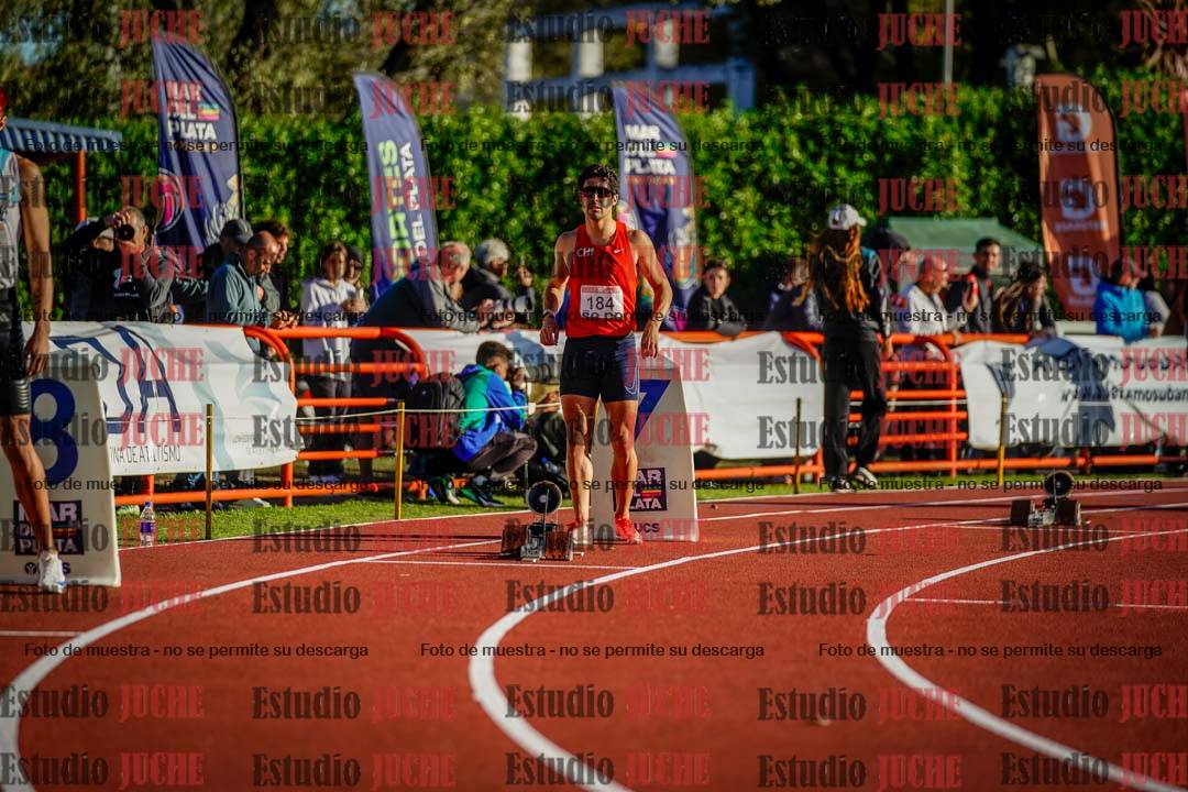 Fotos de los 400 m con vallas de varones - FINAL