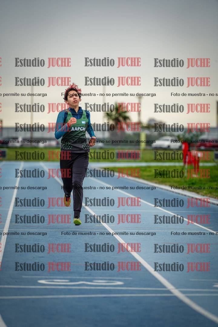 Fotos de los 300 m llanos de mujeres - U17