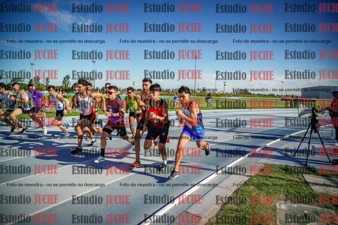 Fotos de los 1500 m llanos de varones