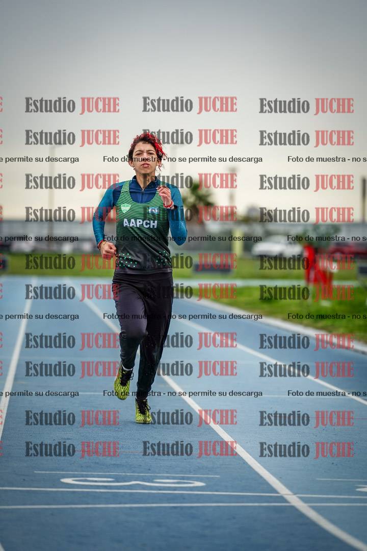 Fotos de los 300 m llanos de mujeres - U17