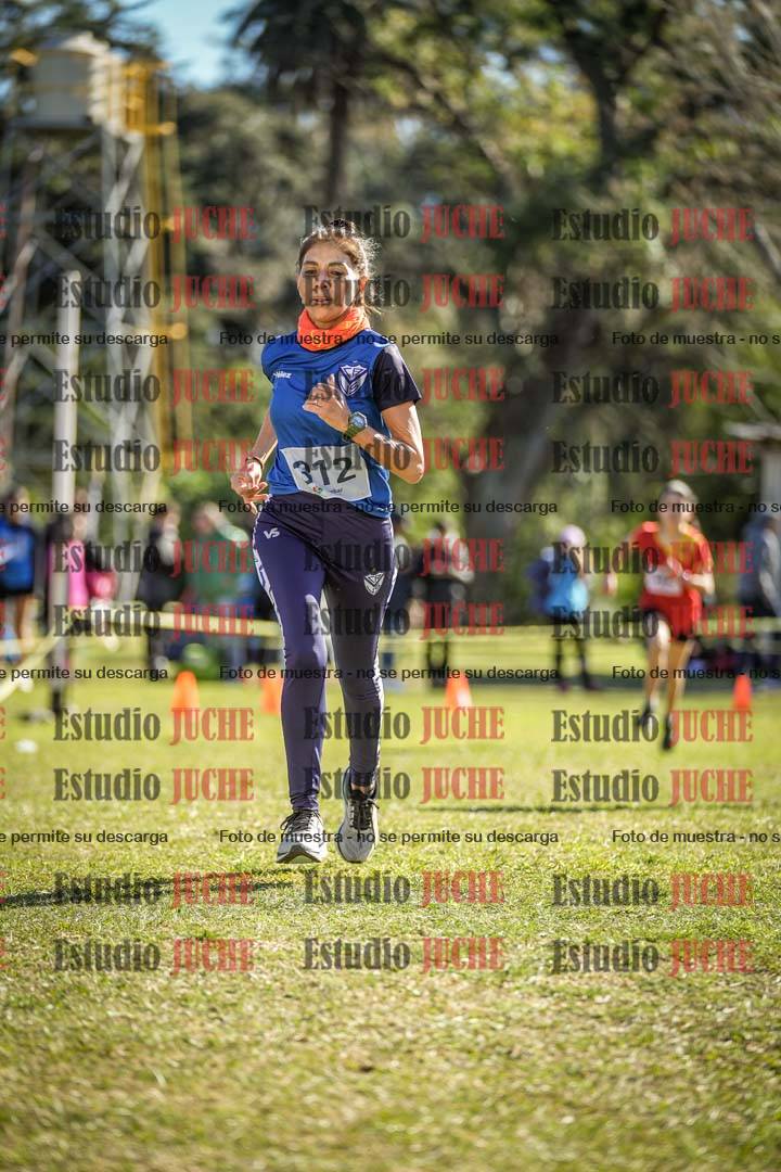 Fotos de la llegada del cross de 1500 m