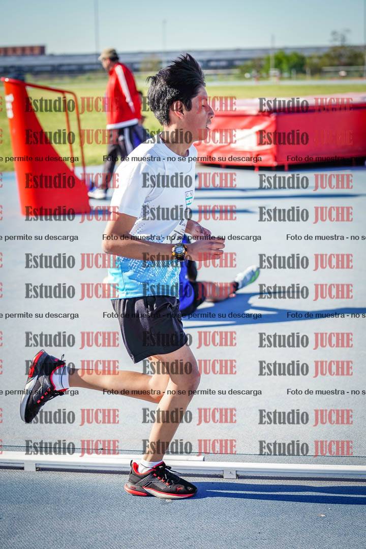 Fotos de los 2000 m llanos de varones