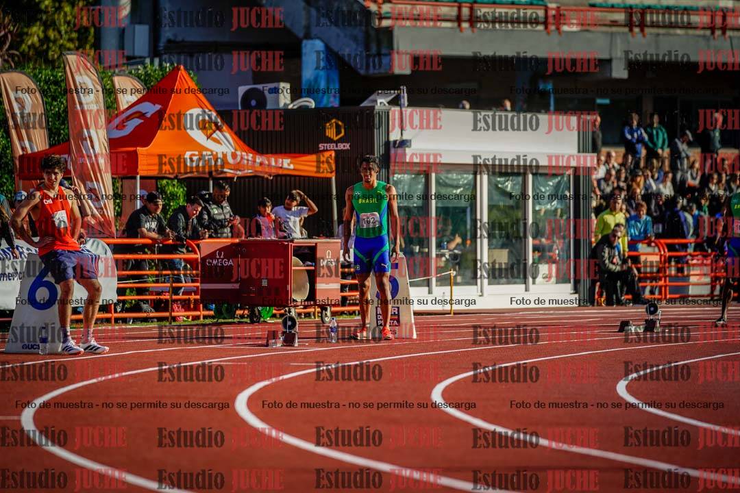 Fotos de los 400 m con vallas de varones - FINAL