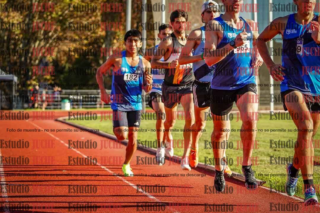 Fotos de los 3000 m llanos de varones