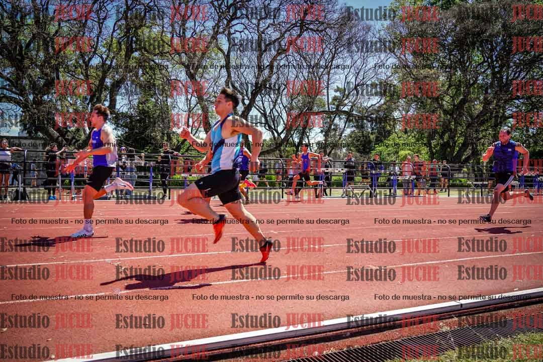 Fotos de los 100 m llanos de varones