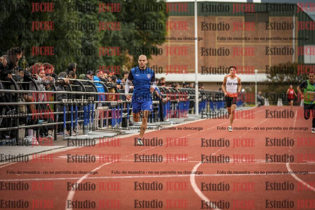Fotos de los 400 m llanos de varones