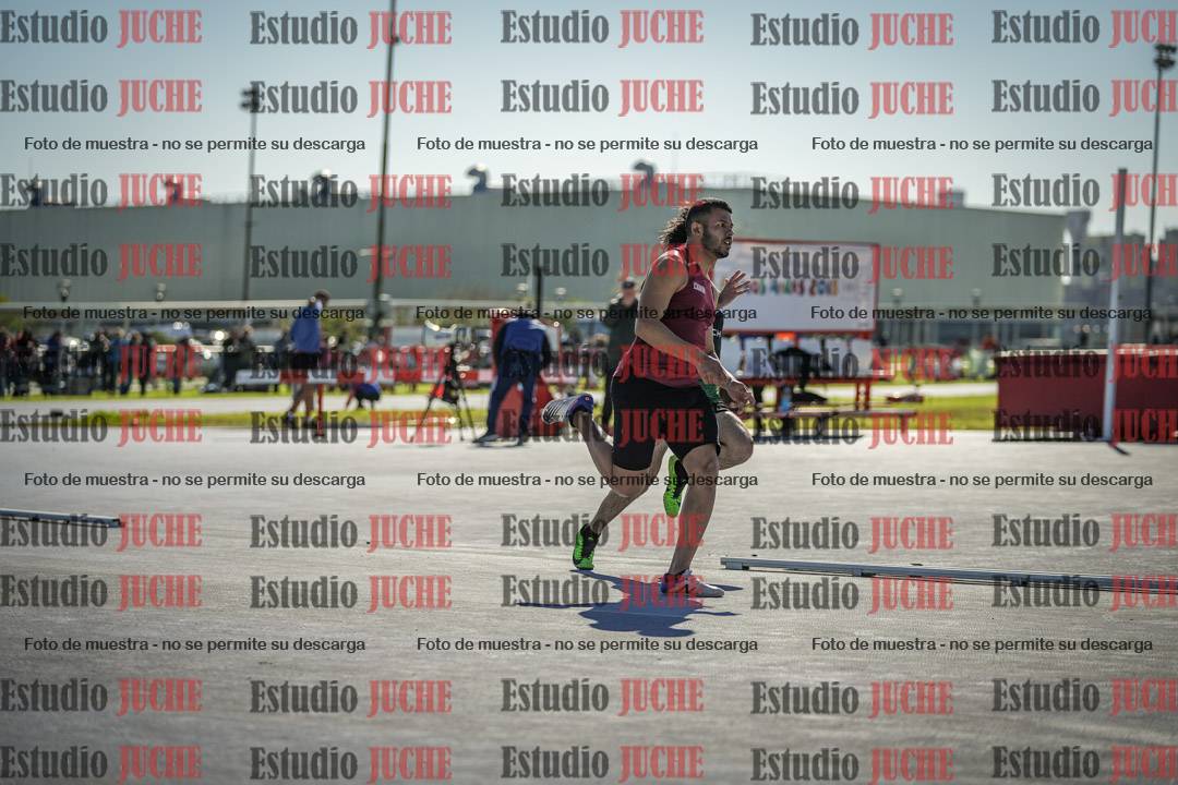 Fotos de los 400 m llanos de varones
