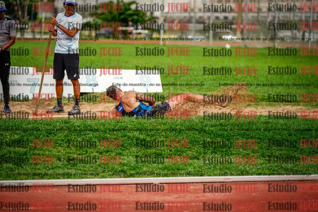 Fotos del salto en largo de varones - decatlón 2