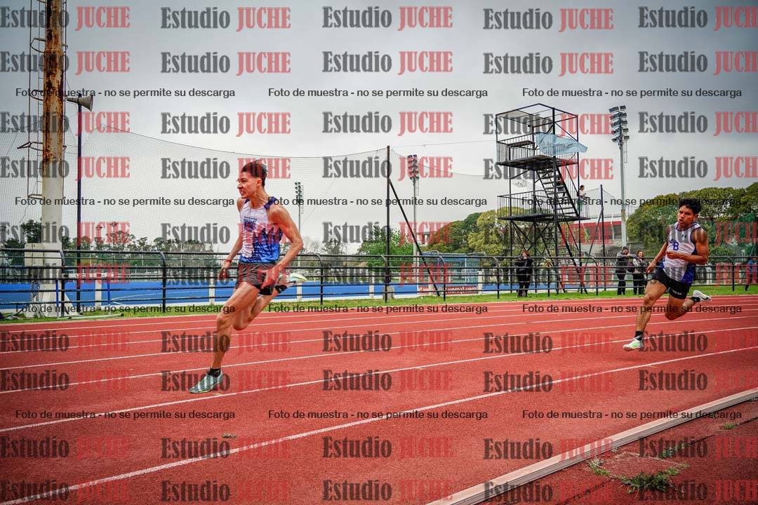 Fotos de los 200 m llanos de varones
