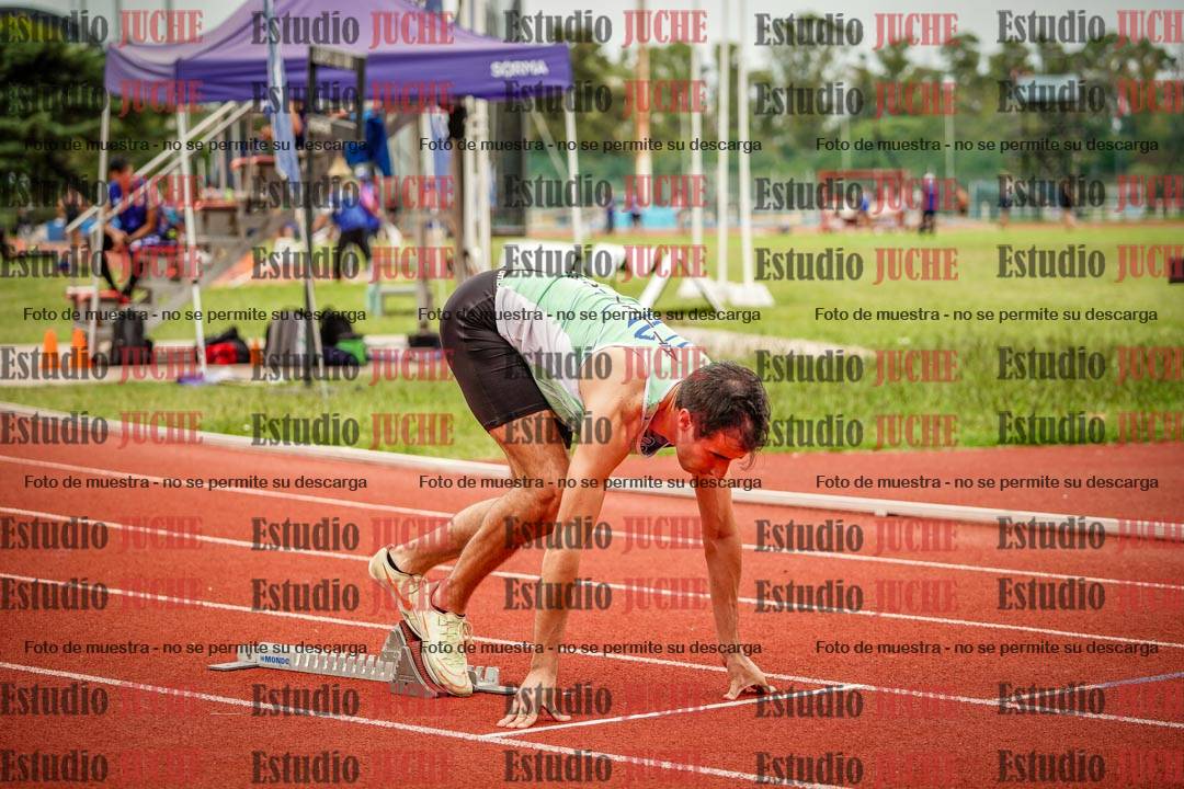 Fotos de los 400 m llanos de varones