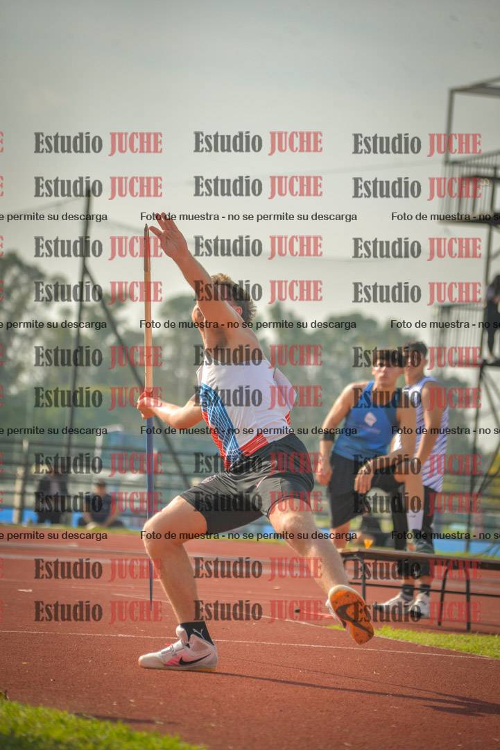 Fotos del lanzamiento de jabalina de varones