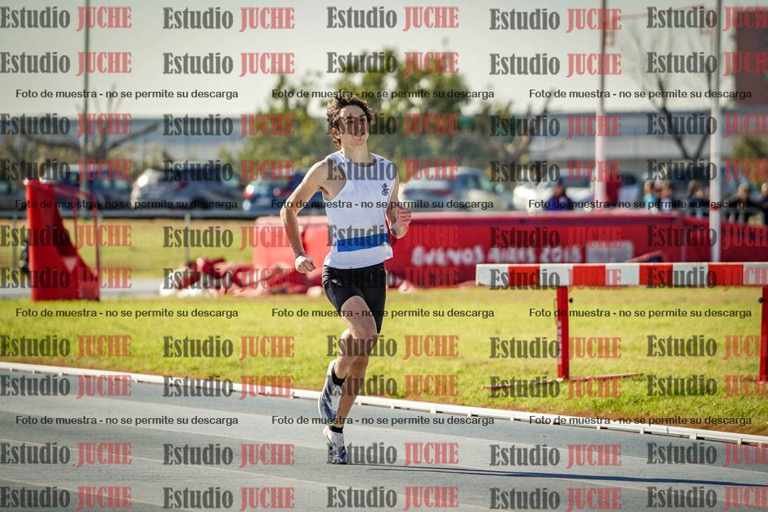 Fotos de los 400 m llanos de varones
