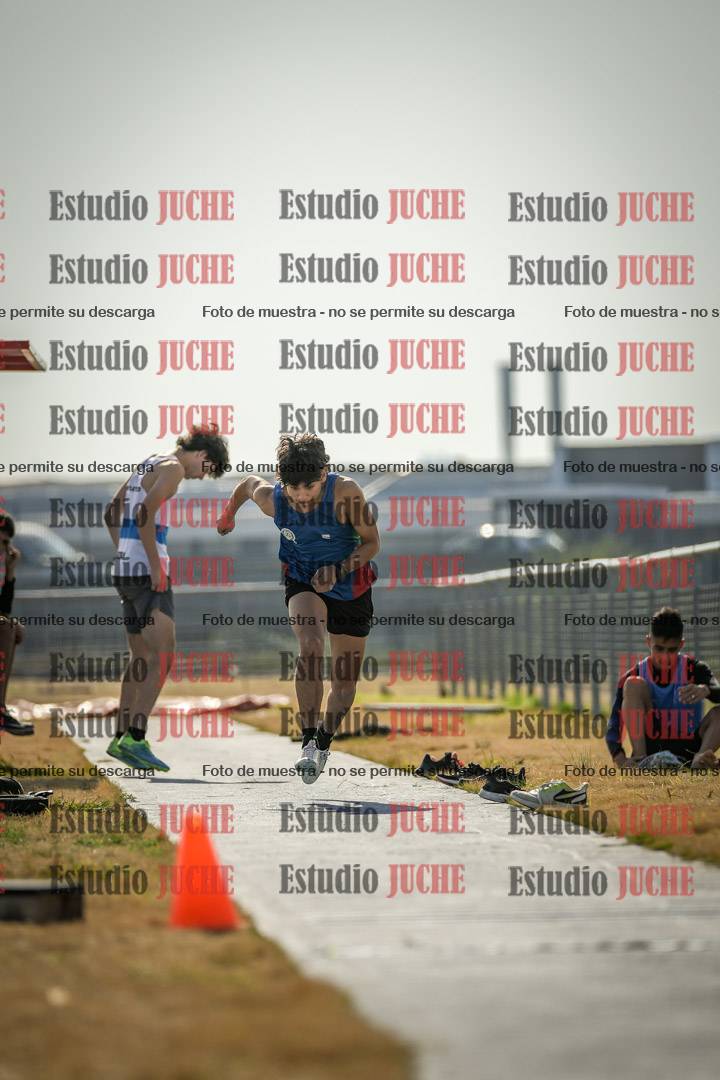 Fotos del salto triple de varones