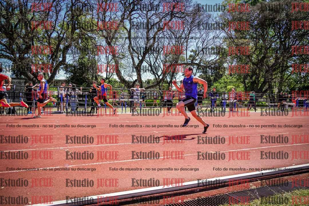 Fotos de los 100 m llanos de varones