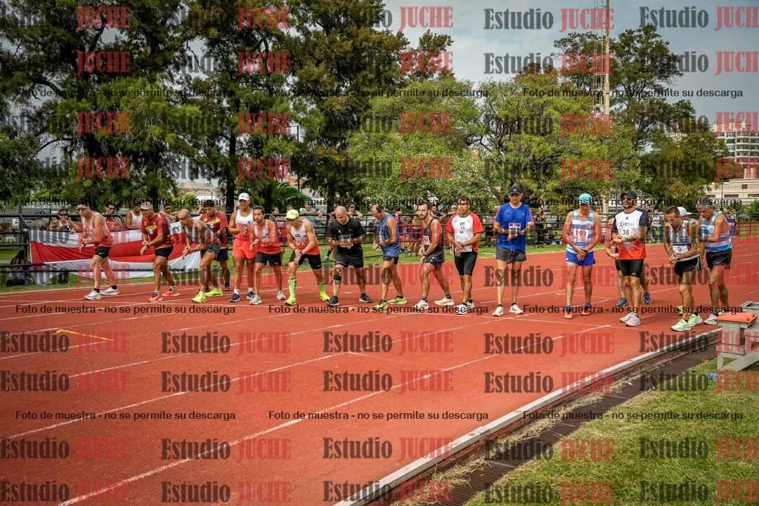 Fotos de los 3000 m llanos de varones