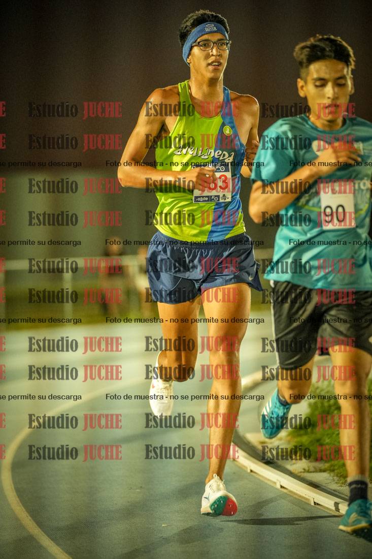 Fotos de los 3000 m llanos de varones