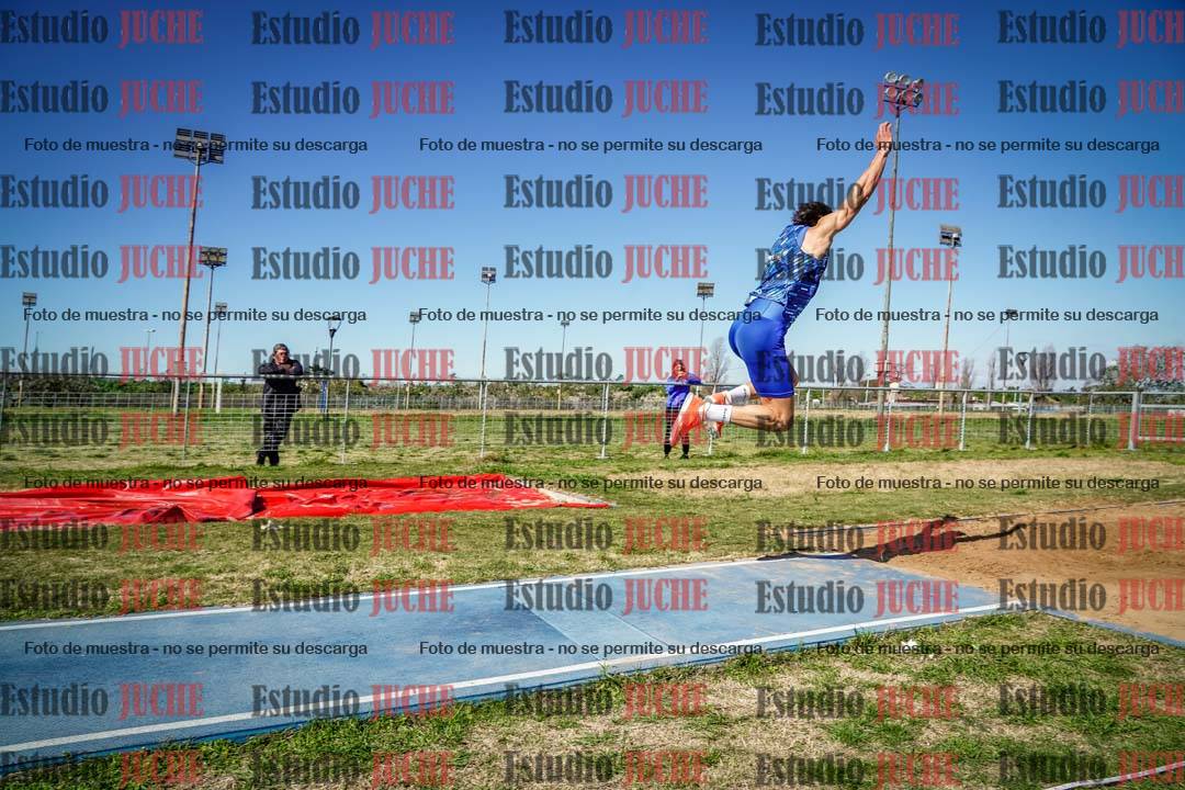 Fotos del salto triple de varones