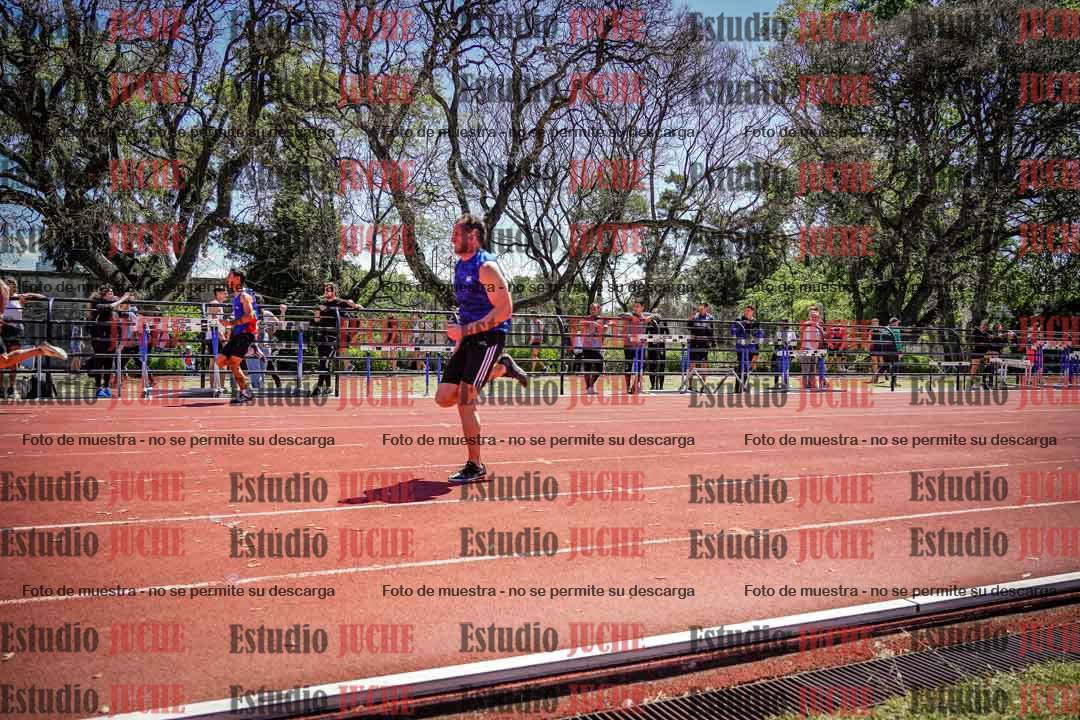 Fotos de los 100 m llanos de varones