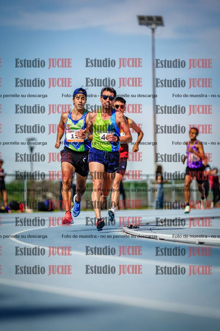 Fotos de los 3000 m llanos de varones