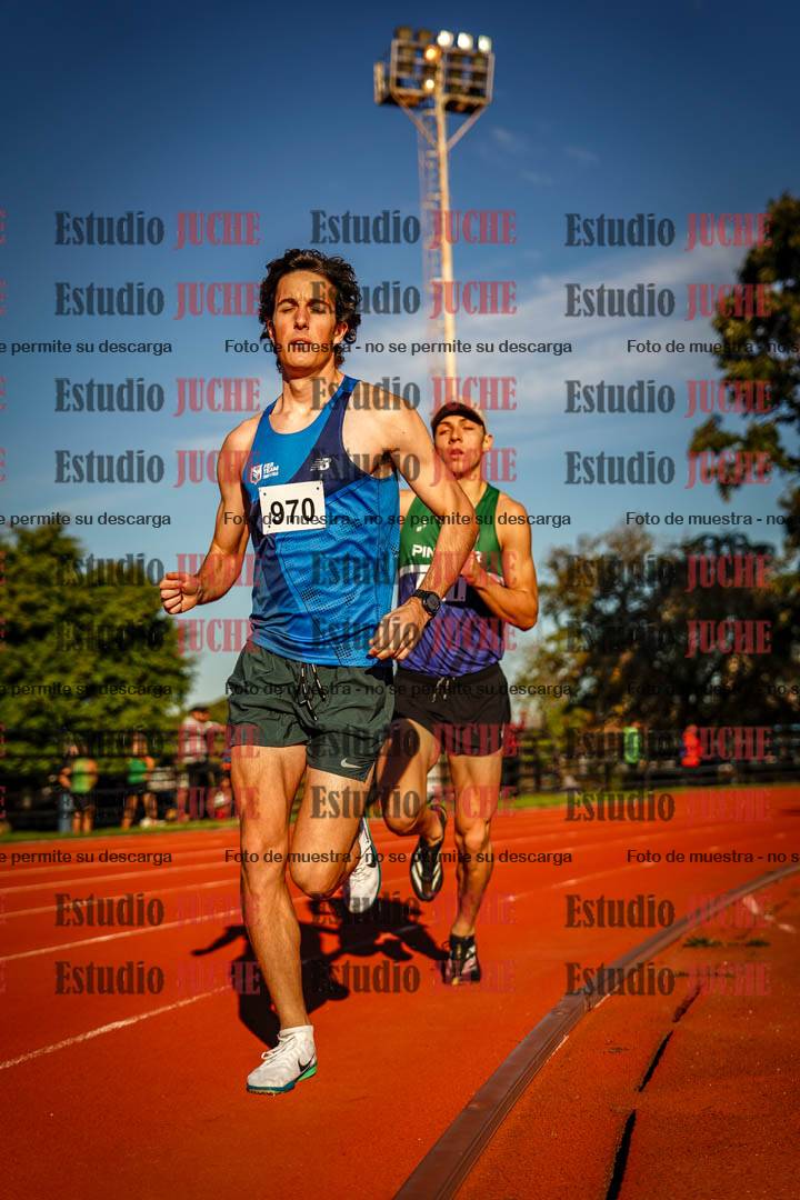 Fotos de los 3000 m llanos de varones