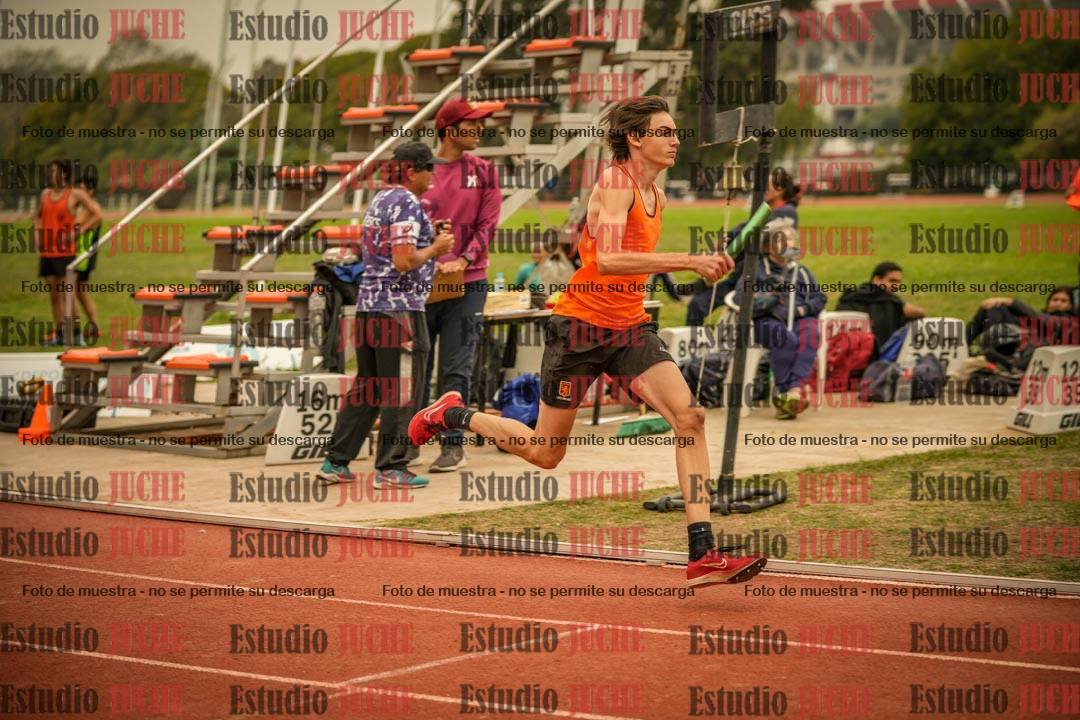 Fotos de las Postas 4x400 m de varones