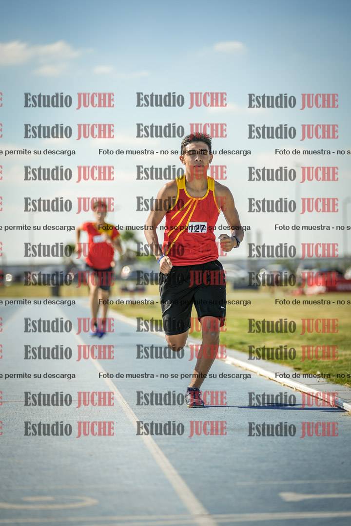 Fotos de los 600 m llanos de varones