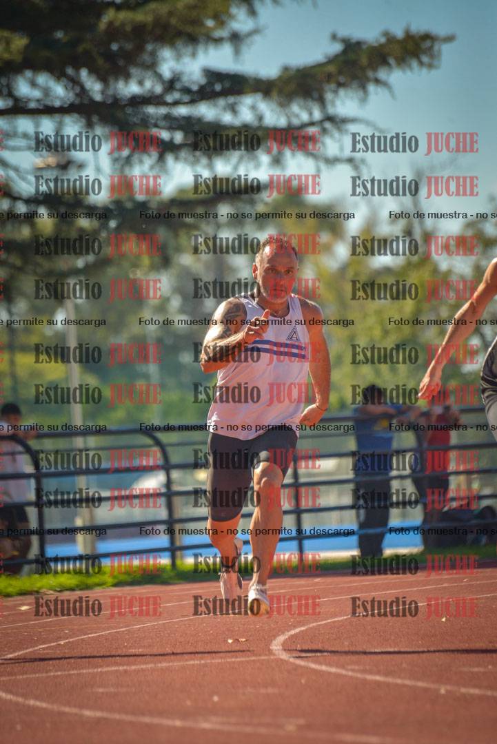Fotos de los 200 m llanos de varones
