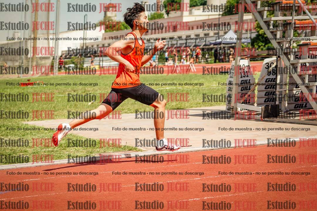 Fotos de los 400 m llanos de varones