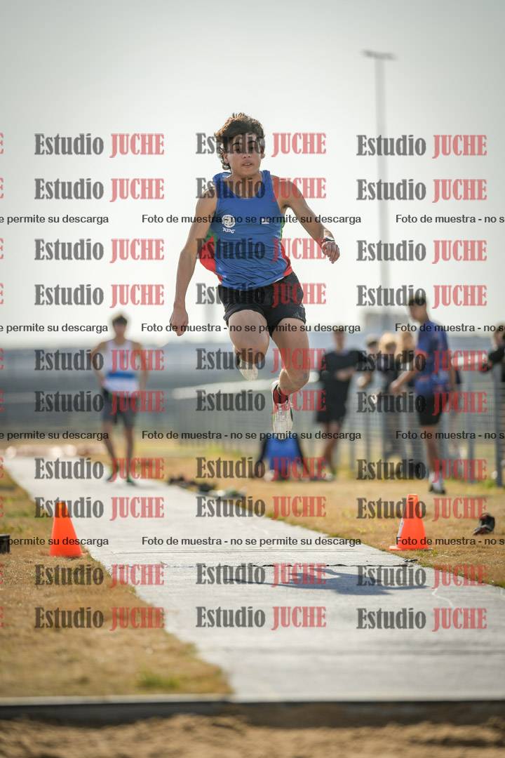 Fotos del salto triple de varones