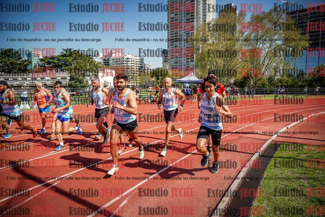 Fotos de los 1500 m llanos de varones
