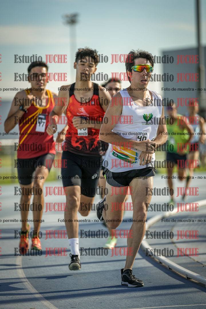 Fotos de los 1500 m llanos de varones