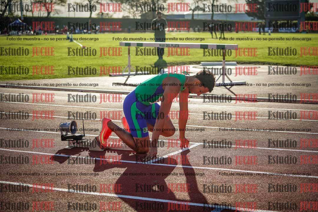 Fotos de los 400 m con vallas de varones - FINAL