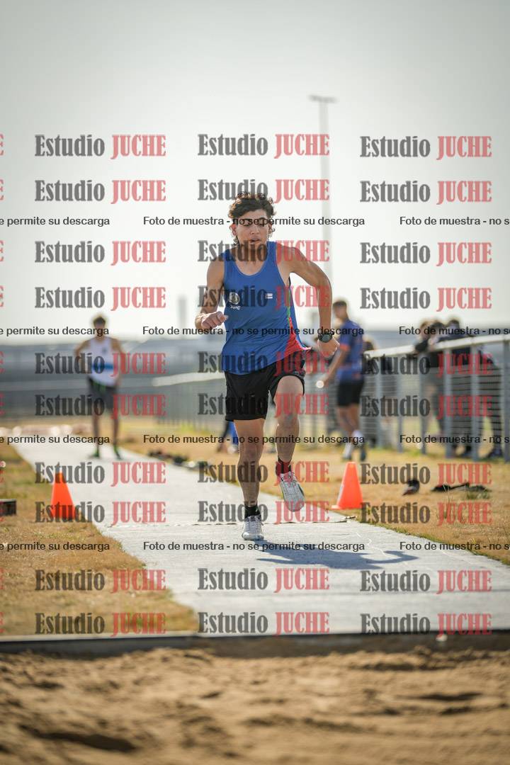 Fotos del salto triple de varones