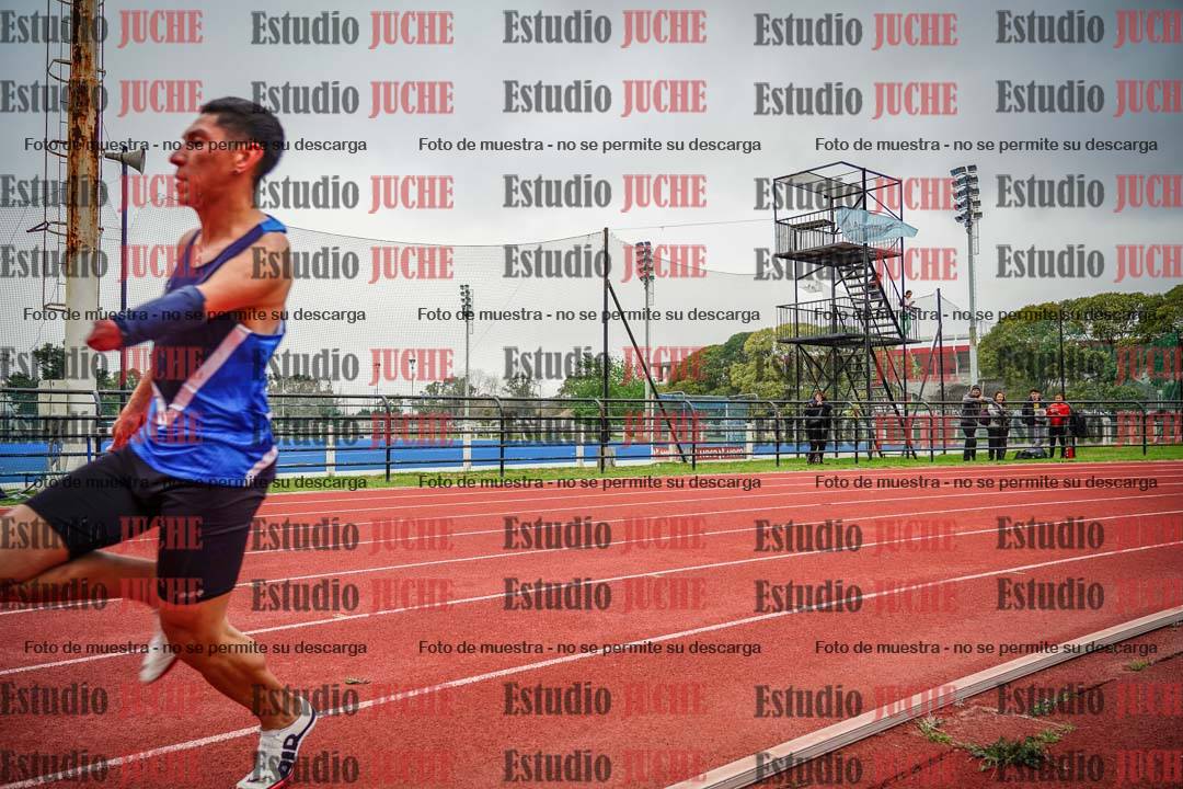 Fotos de los 200 m llanos de varones
