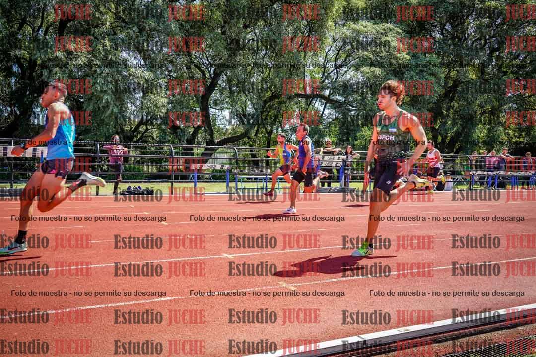 Fotos de los 100 m llanos de varones