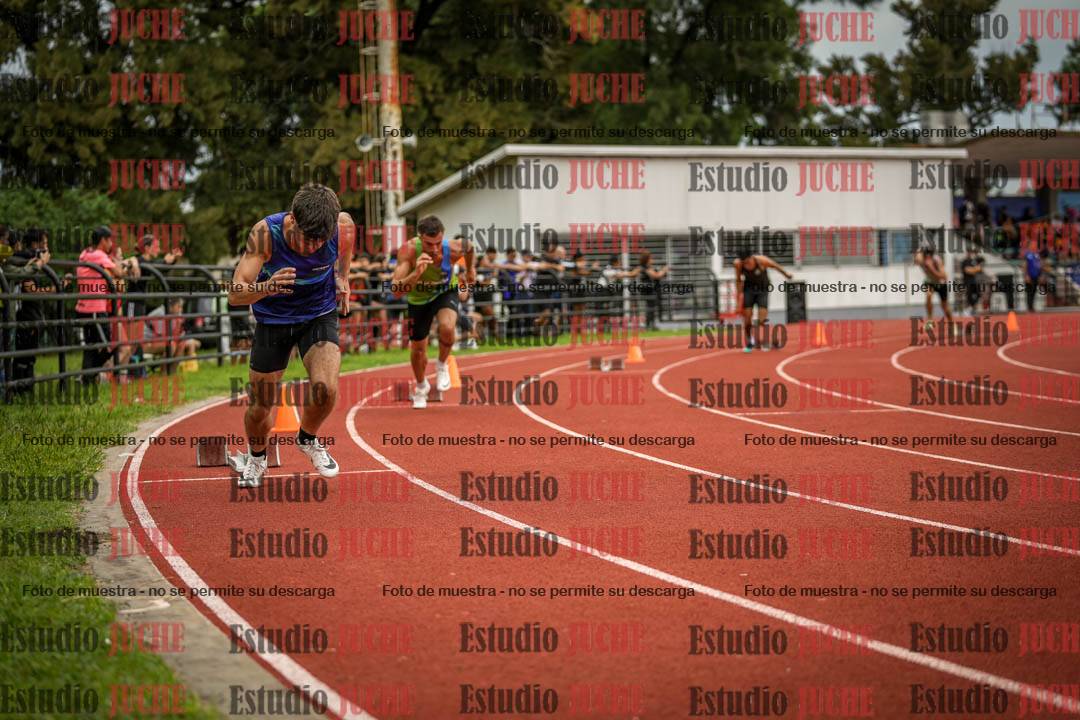 Fotos de los 400 m llanos de varones