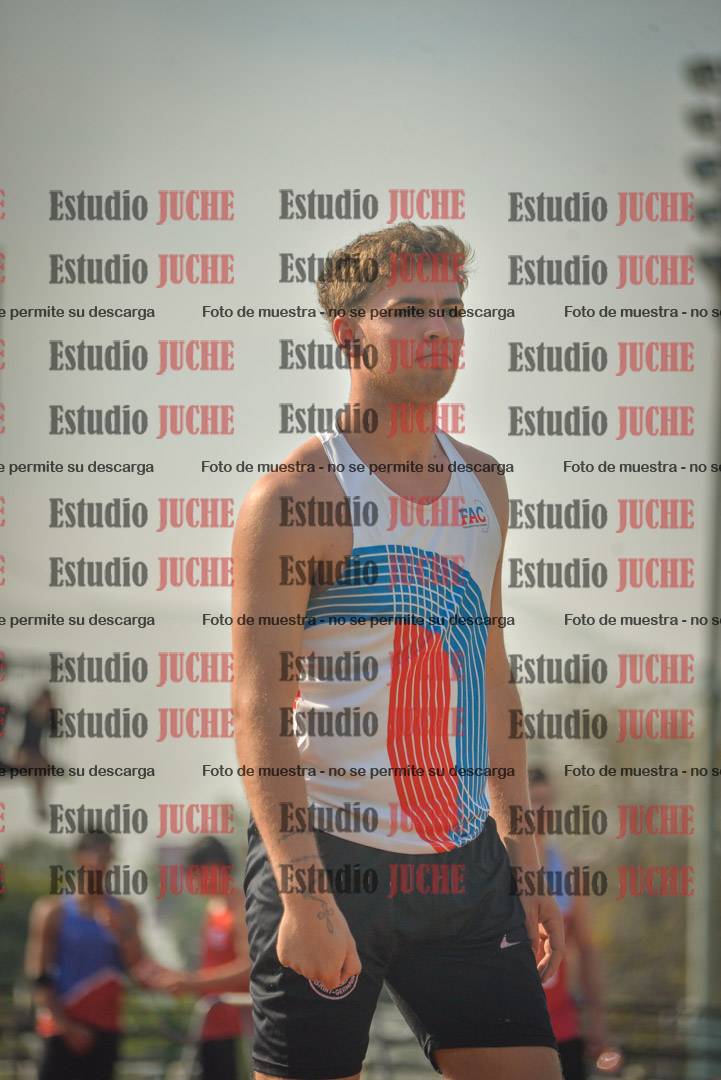 Fotos del lanzamiento de jabalina de varones