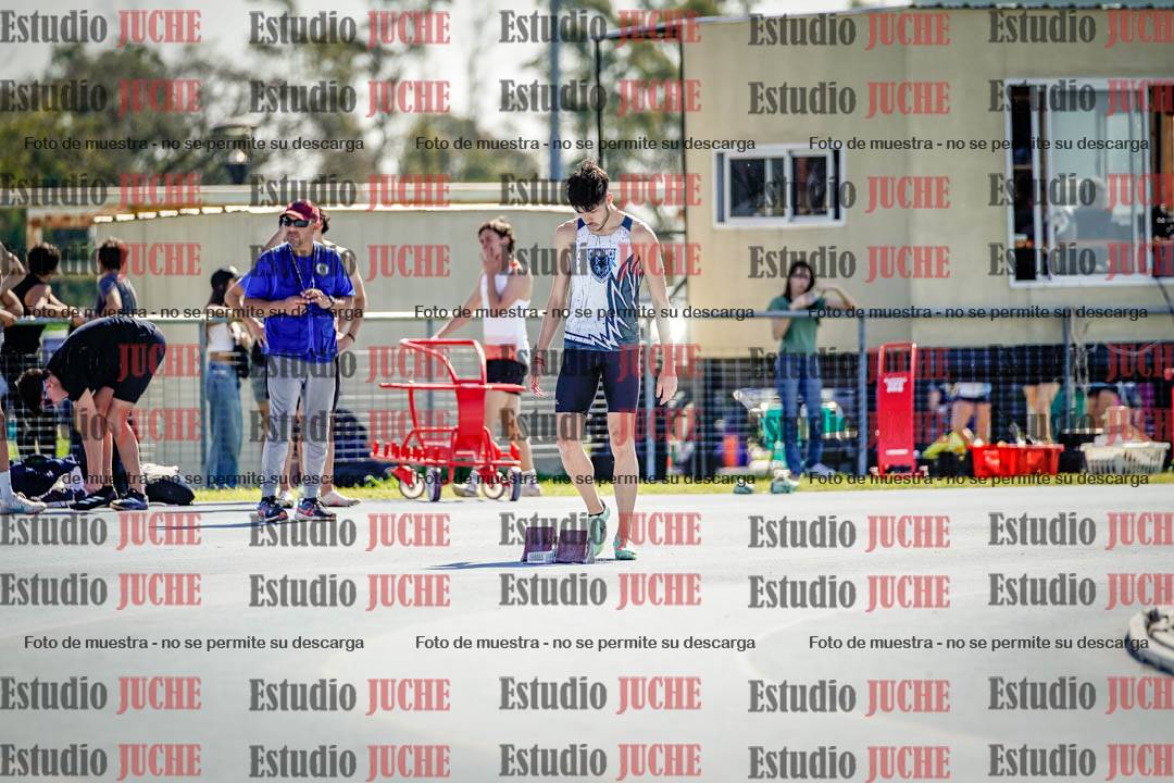 Fotos de los 400 m llanos de varones