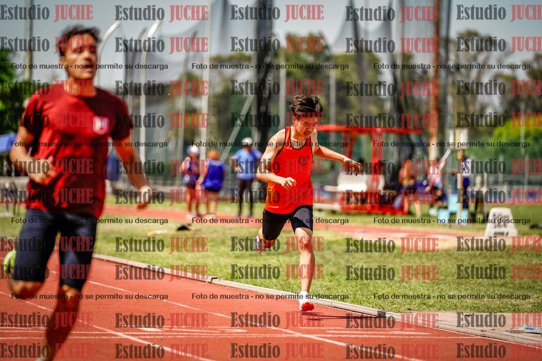 Fotos de los 400 m llanos de varones