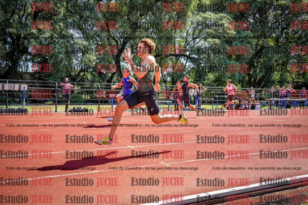 Fotos de los 100 m llanos de varones