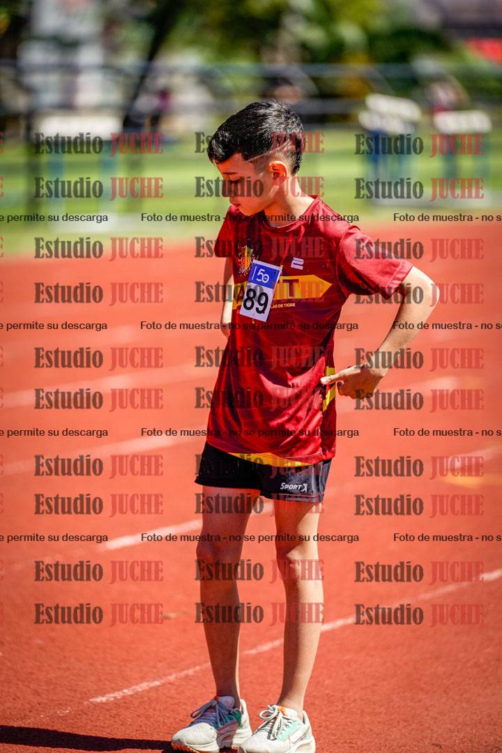 Fotos de los 1000 m llanos de varones