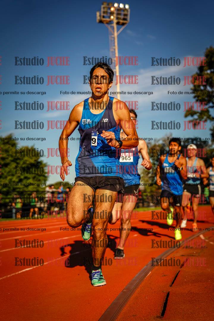 Fotos de los 3000 m llanos de varones