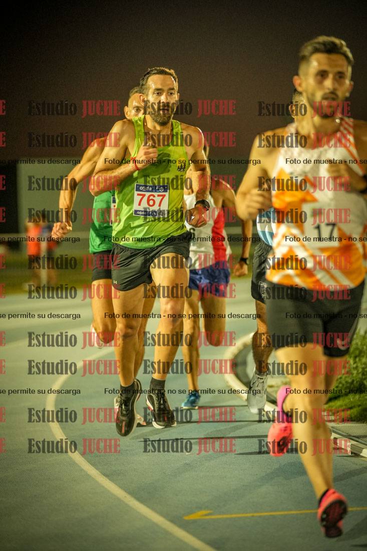 Fotos de los 3000 m llanos de varones