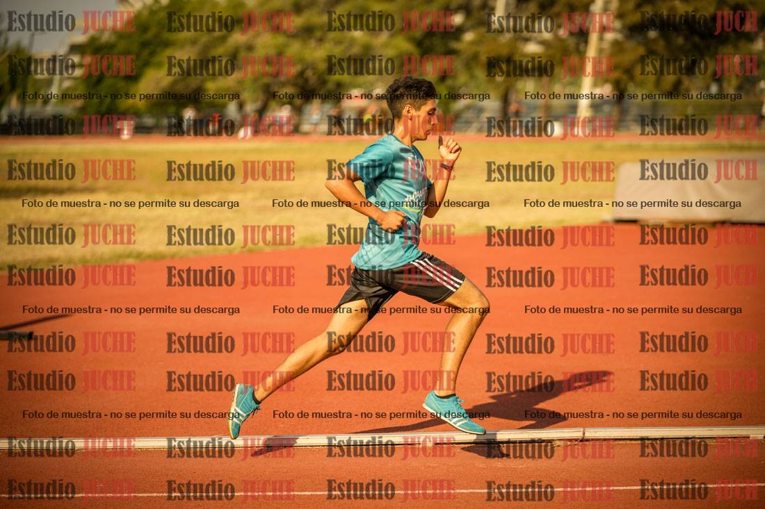Fotos de los 1500 m llanos de varones