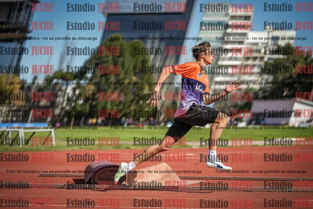Fotos de los 200 m llanos de varones