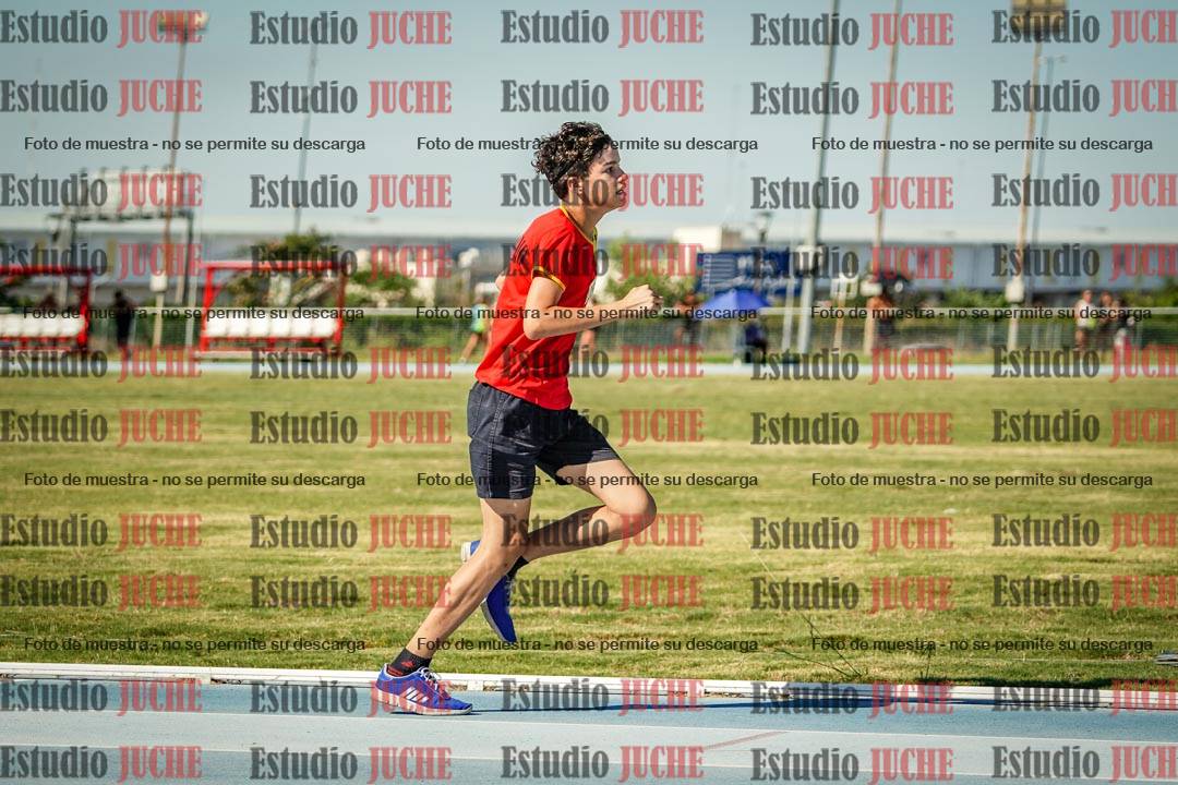 Fotos de los 600 m llanos de varones