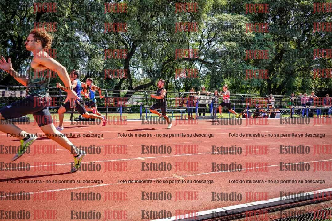 Fotos de los 100 m llanos de varones