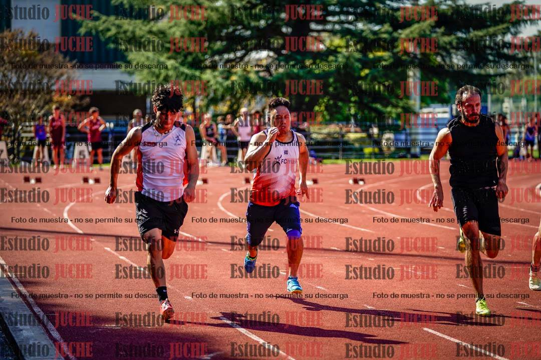 Fotos de los 100 m llanos de varones