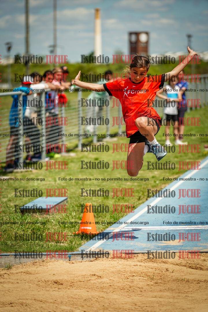 Fotos del salto en largo de mujeres - U12